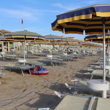 Hotel Caravel Marotta Exterior foto