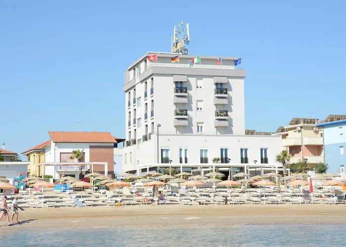 Hotel Caravel