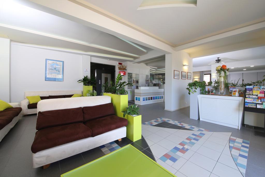 Hotel Caravel Marotta